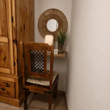 Little Vine House *